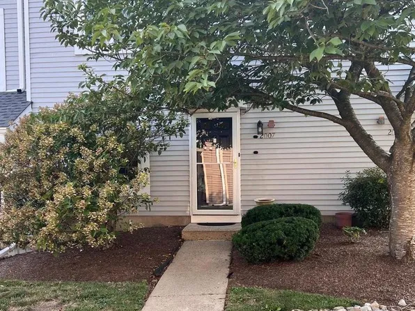 2007 Society Pl, Newtown, PA 18940