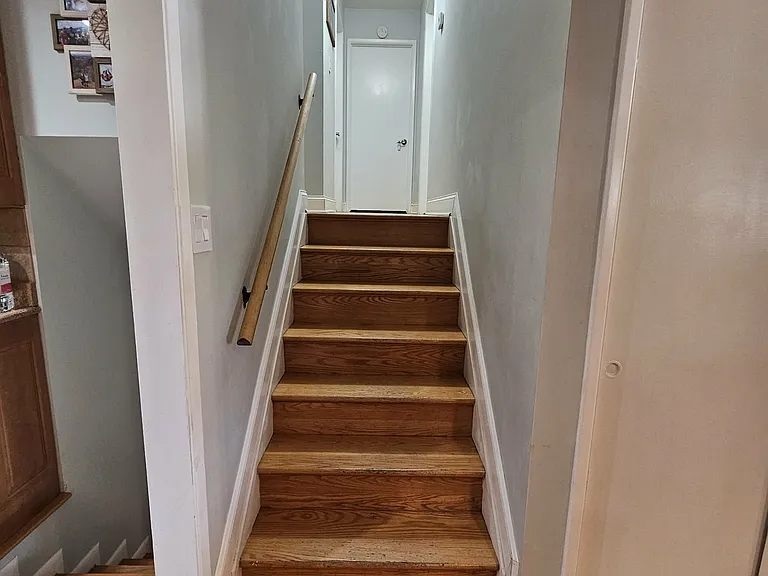 Split-Level staircase