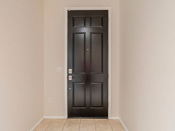 5th image of 548 W Camino Parrilla