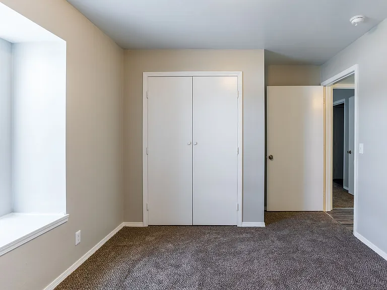 Lynn Park Apartments Welcome to historic Excelsior Springs! — Photo 12