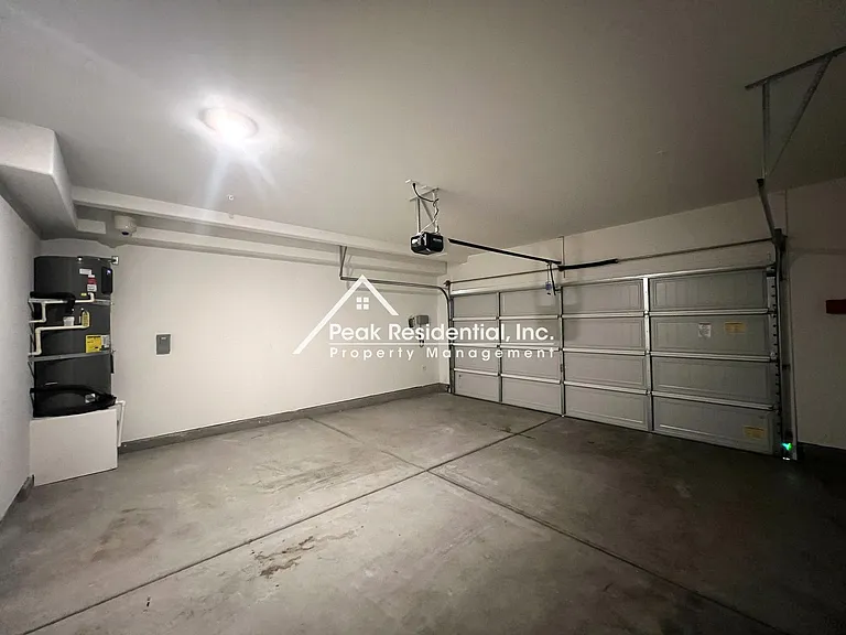 2808 Bedell St — Photo 21