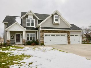 7941 Presque Isle Dr, Kalamazoo, MI 49009