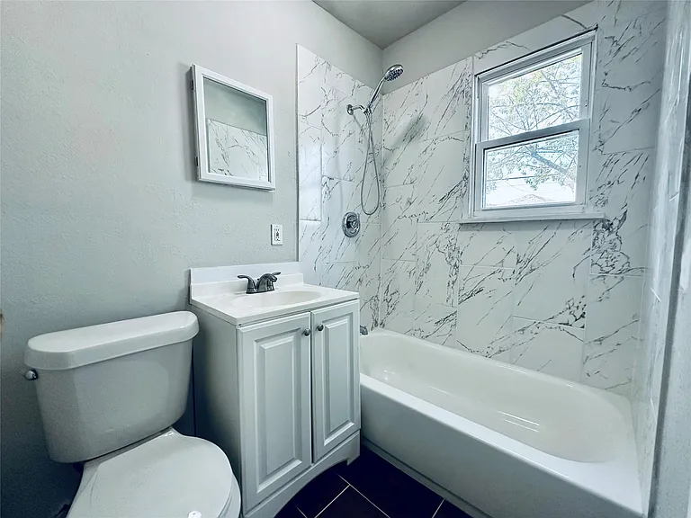 1 Sidney St #1 — Photo 2