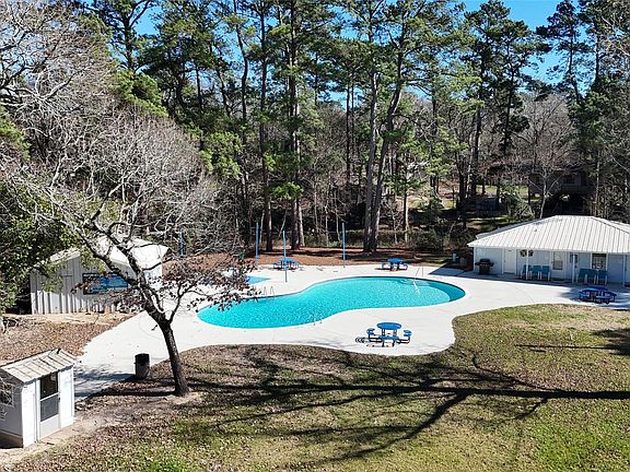 3rd image of 6387 Oak Knoll Rd