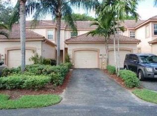 621 Talavera Rd, Fort Lauderdale, FL 33326