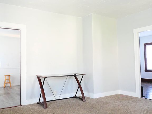 2nd image of 40 Whitcomb St APT 3