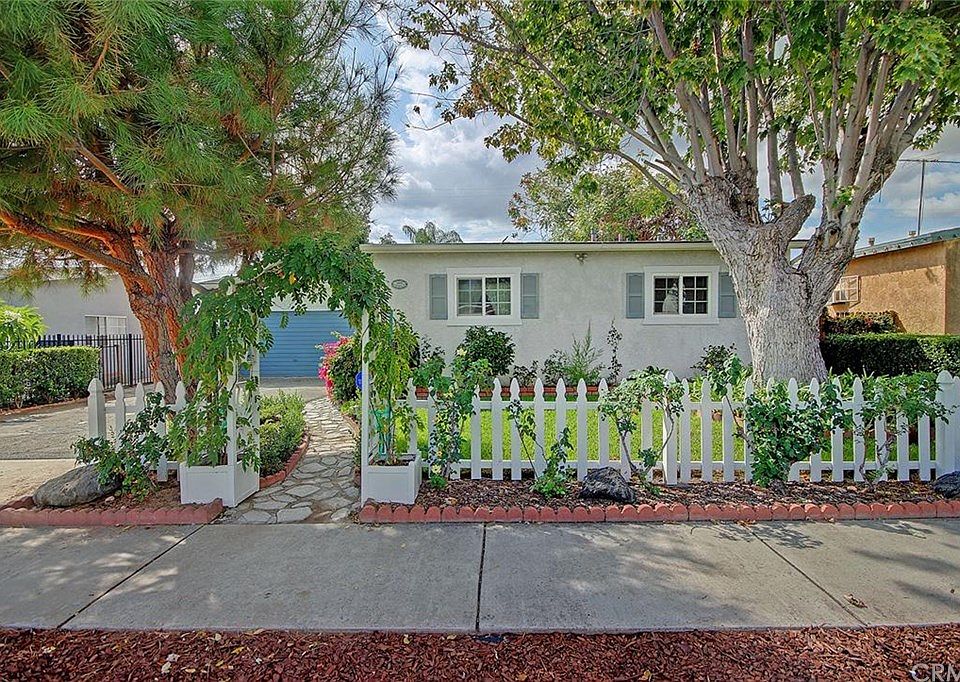1st image of 14808 Stockdale St