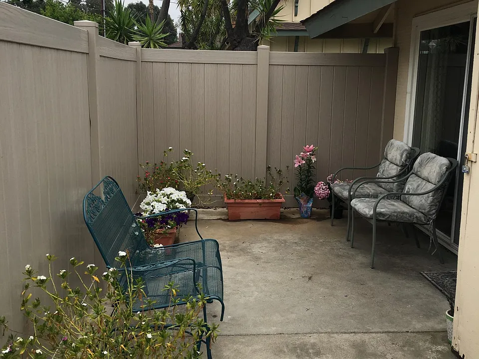 17862 Ranch Dr