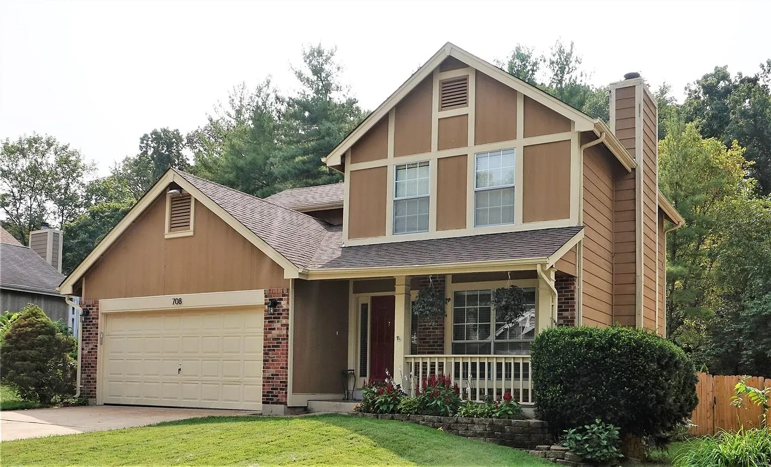 708 Ginger Wood Ct photo 1