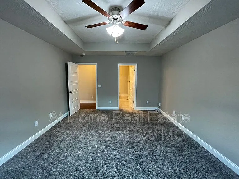 1659 N Eagle Valley Ln — Photo 7