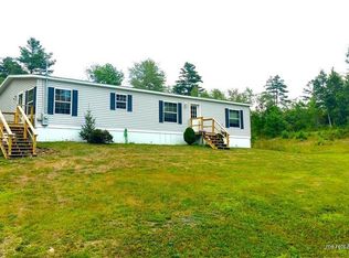 33 Whittier Rd, Belfast, ME 04915