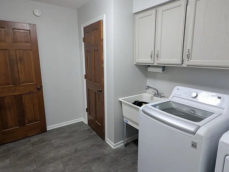 2025 Longfellow St NE — Photo 31