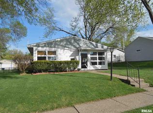 2871 Northaven Rd, Davenport, IA 52804