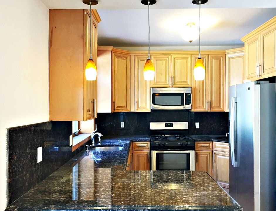 1st image of 536 Brooklyn Ave APT 2