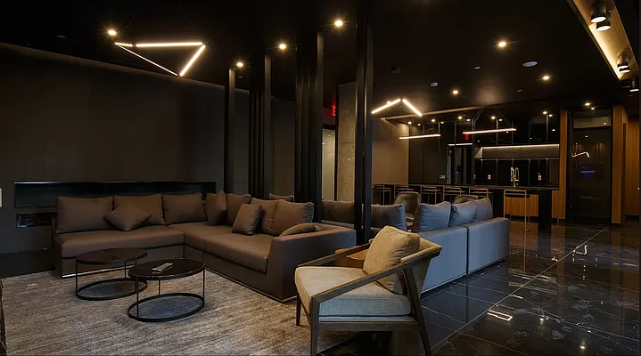 Rented by Luxury Apartments LIC | media 120