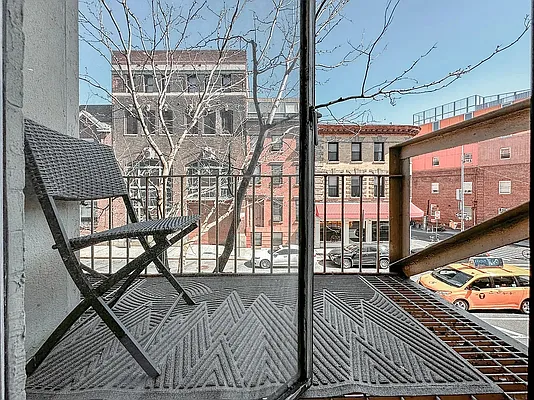 Rented by Metropolitan Property Group | media 3