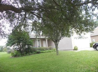 1646 Forest Creek Dr, Jacksonville, FL 32225