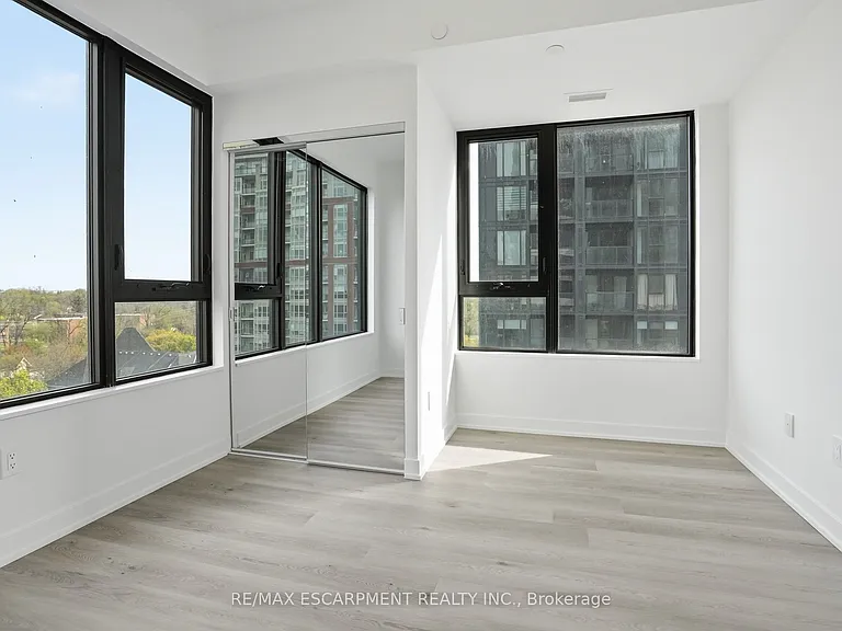 2075 Lakeshore Rd #602 — Photo 17