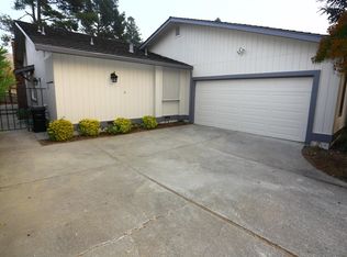 713 Oakmont Ct, Danville, CA 94526