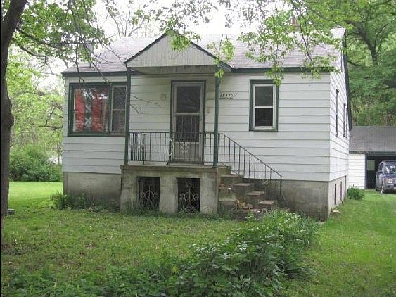 1st image of 15470 Clyde Ave