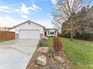 16 N Borah Way, Nampa, ID 83651