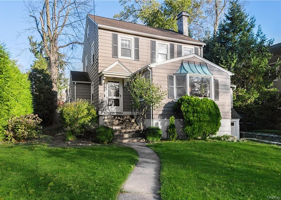 1st image of 82 Ogden Ave