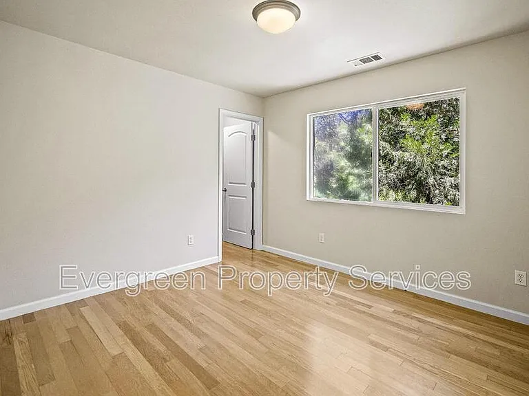 1932 Tecolote Dr — Photo 20