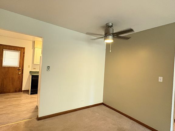 3rd image of 125 N Hayward St