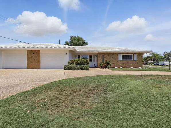 3105 Gulf Gate Dr, Sarasota, FL 34231