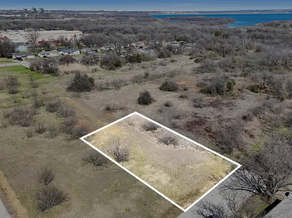 6005 Baylor St, Fort Worth, TX 76119