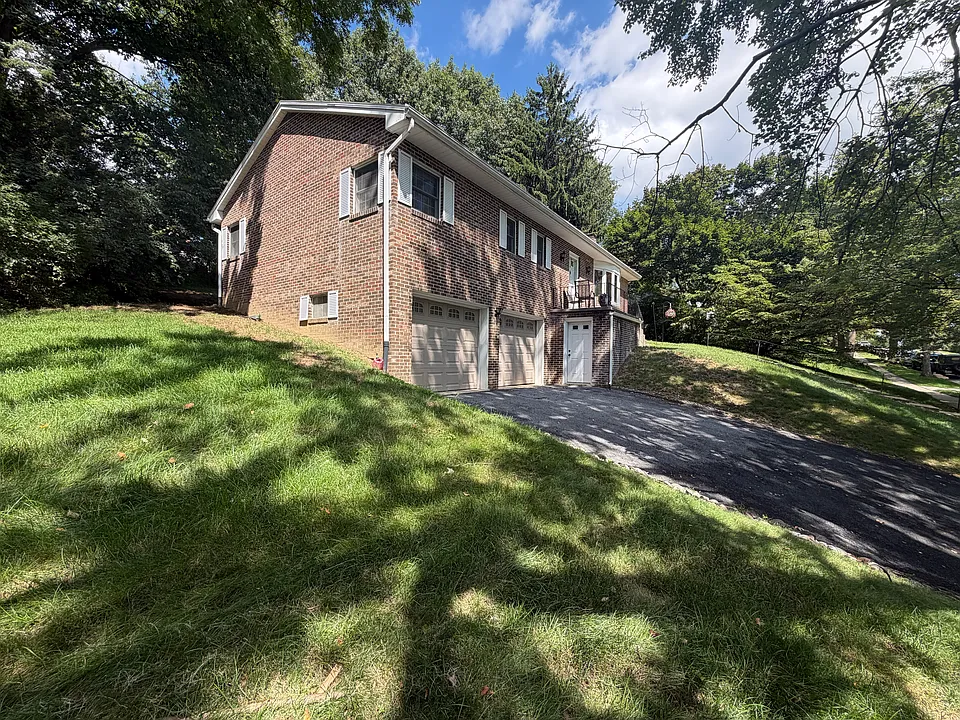 25 Hawthorne Rd