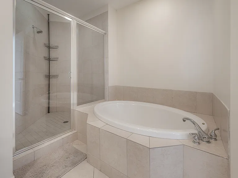 1209 E Cumberland Ave #1002 — Photo 30