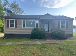617 Bailey Ave, Pendleton, SC 29670