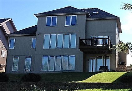 2nd image of 9028 N Agnes Ave