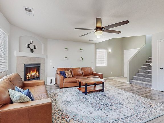 2nd image of 9908 Cerro Largo Pl NW