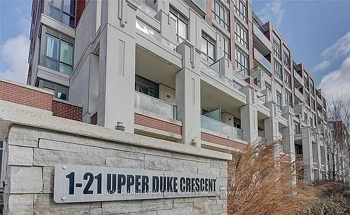 1 Upper Duke Cres #901 Photo 1
