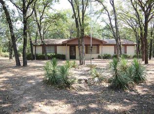 1223 Cloverleaf Rd, Waco, TX 76705