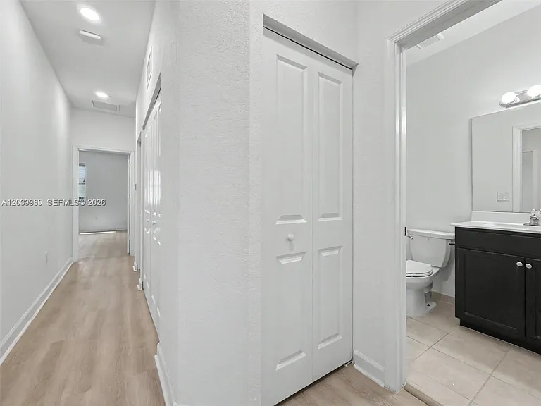 11296 SW 254th Ter — Photo 29