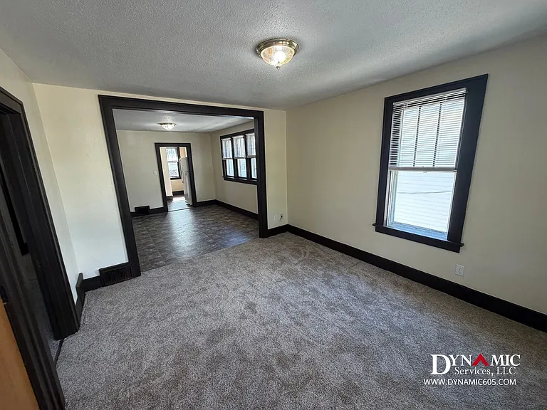 730 1/2 S Spring Ave — Photo 8