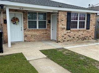 1817 Benton St, New Orleans, LA 70117