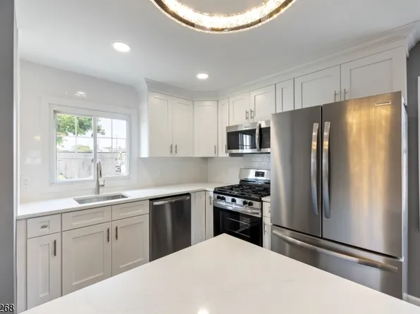 83 Grant Ave, Nutley, NJ