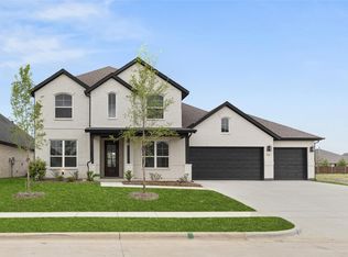 716 Lemmon Ln, Forney, TX 75126