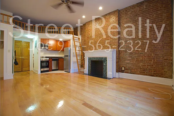 Rented by Street Realty Brokerage LLC | media 15