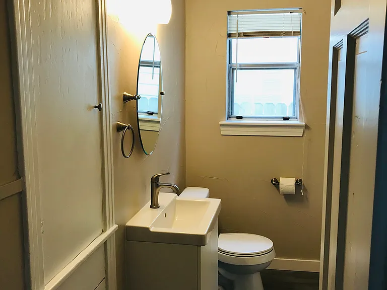 5210 Martin Ave — Photo 5