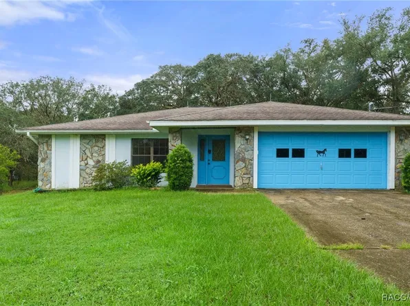 2720 W Elm Blossom St, Beverly Hills, FL 34465