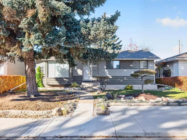 4708 Malmo Rd NW, Edmonton, AB T6H 4L6