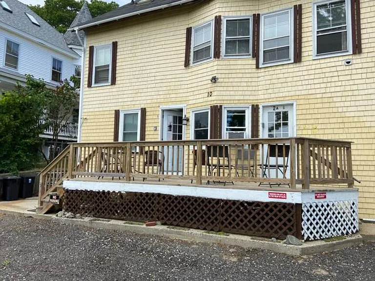 10 Hillcrest Ave #1B — Photo 4