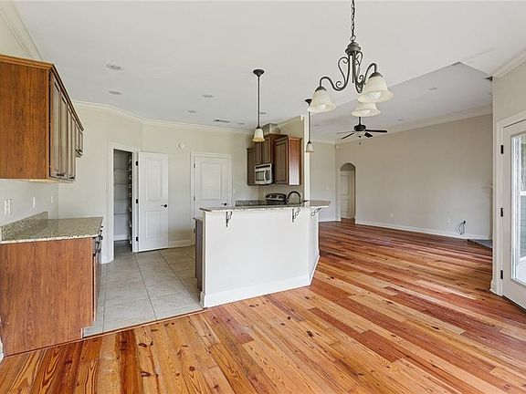 4th image of 1510 5th St