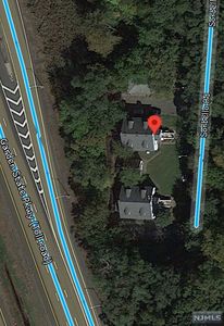 711 Ridgewood Ave, Oradell, NJ, 07649