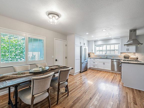 5th image of 2503 Horseshoe Drive